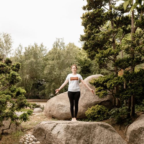 Hind Yoga yoga et massages